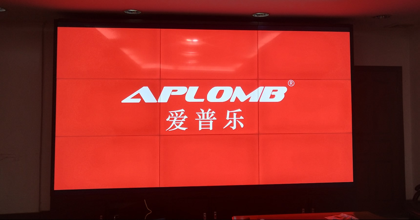 七月火熱來(lái)襲：深圳液晶拼接屏廠家現(xiàn)貨熱賣(mài)