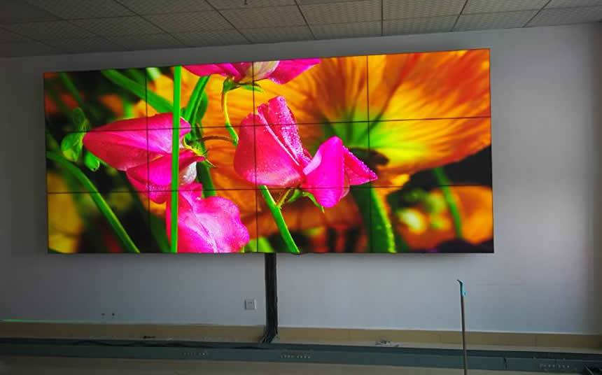 愛普樂46寸液晶拼接屏進(jìn)駐孝感市公安局