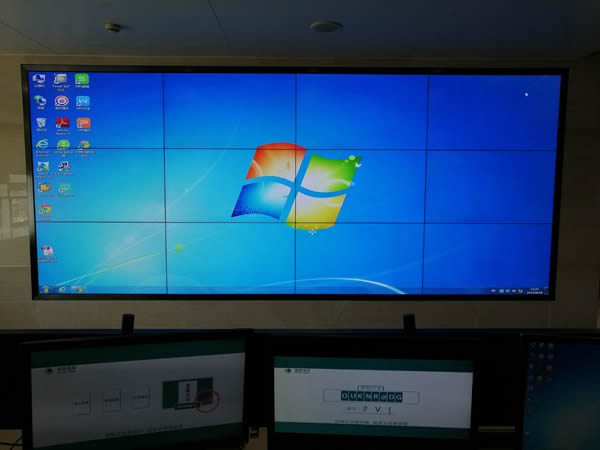 液晶拼接屏協(xié)助桿石橋國家電網(wǎng)營業(yè)廳工作開展，展現(xiàn)清晰亮麗畫質(zhì)