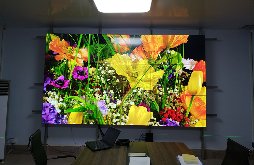 55寸液晶拼接屏為五蓮縣某派出所打造會議室顯示系統(tǒng)